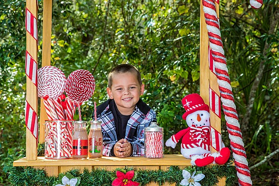 Candy Cane Cart Mini Session