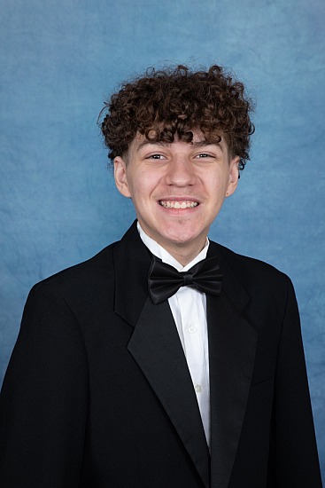 Alexis - Senior 08-23-2026